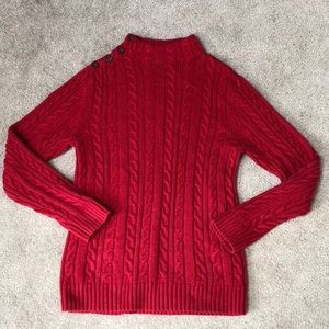 Red turtleneck with four buttoned collar